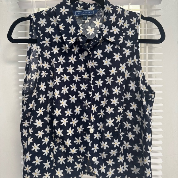 Vintage Blue & White Floral Button Down Crop Top - Picture 2 of 10